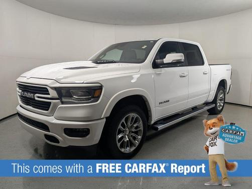 Bright White Clearcoat 2022 RAM 1500 Laramie