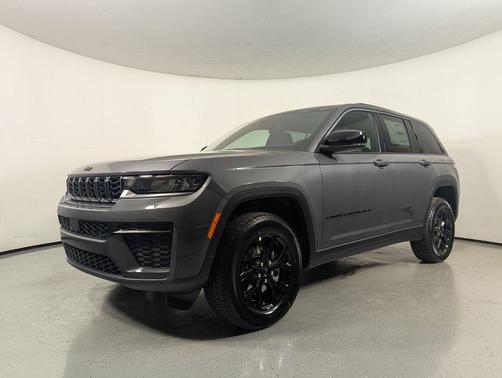 2026 Jeep Grand Cherokee Altitude