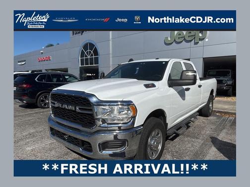 2023 RAM 2500 Tradesman Crew Cab 4x2 8' Box