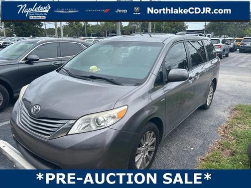 2017 Toyota Sienna XLE