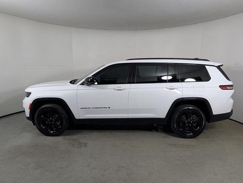 Bright White Clearcoat 2023 Jeep Grand Cherokee L Limited