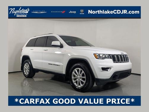 Bright White Clearcoat 2021 Jeep Grand Cherokee Laredo