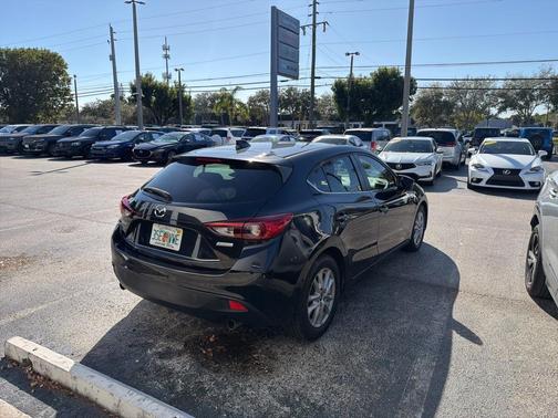 2014 Mazda Mazda3 i Touring
