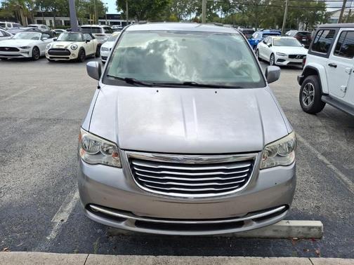 2013 Chrysler Town & Country Touring