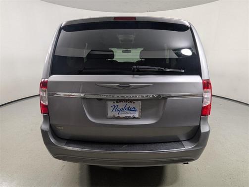 2013 Chrysler Town & Country Touring
