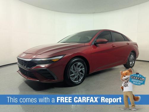 2024 Hyundai ELANTRA SEL