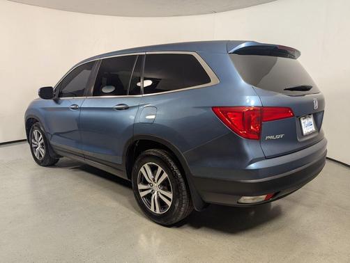 Black Forest Pearl 2017 Honda Pilot EX-L