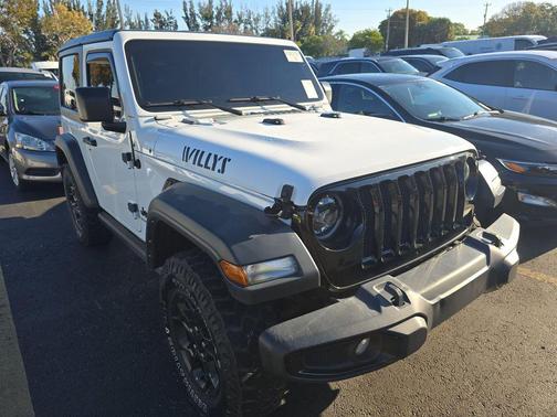 Bright White Clearcoat 2023 Jeep Wrangler Willys