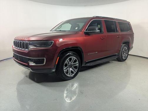 2023 Jeep Wagoneer L Series II 4x2