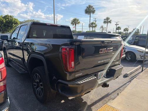 Onyx Black 2021 GMC Sierra 1500 AT4