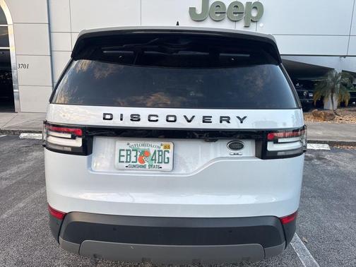 2018 Land Rover Discovery SE