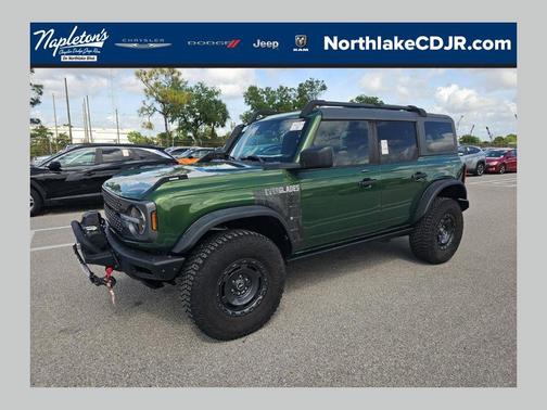 Eruption Green Metallic 2023 Ford Bronco Everglades