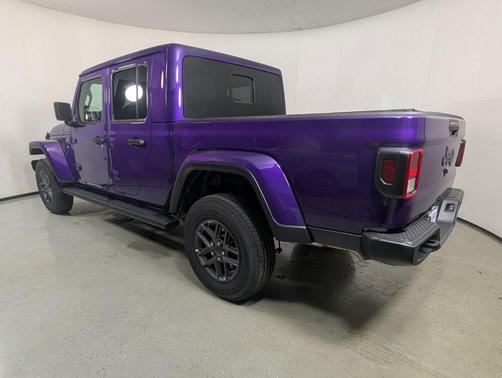 Reign 2026 Jeep Gladiator Sport S