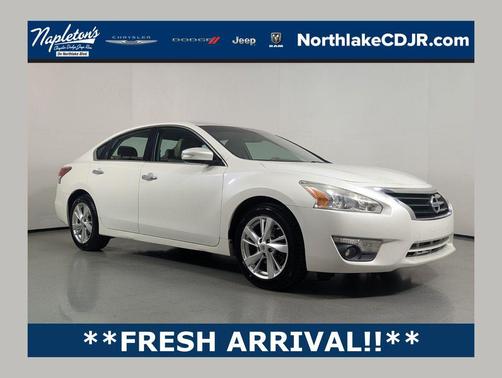 Pearl White 2015 Nissan Altima 2.5 SL