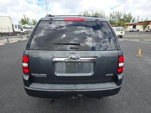 2010 Ford Explorer XLT