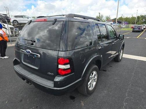 2010 Ford Explorer XLT