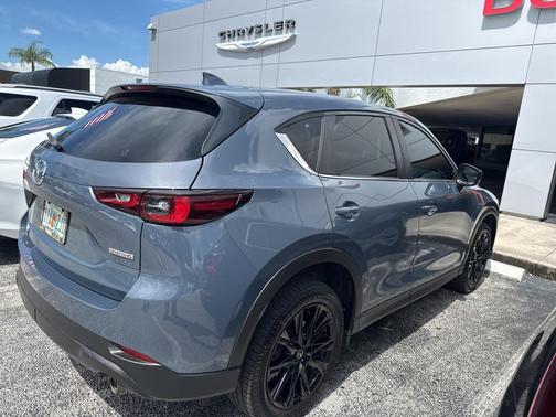 2022 Mazda CX-5 Carbon Edition