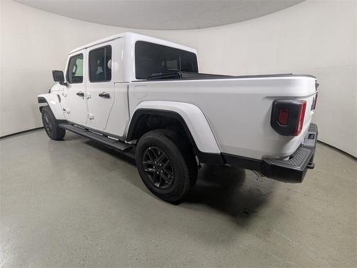 2026 Jeep Gladiator Sport S
