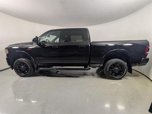 2022 RAM 2500 Laramie Crew Cab 4x4 6'4' Box