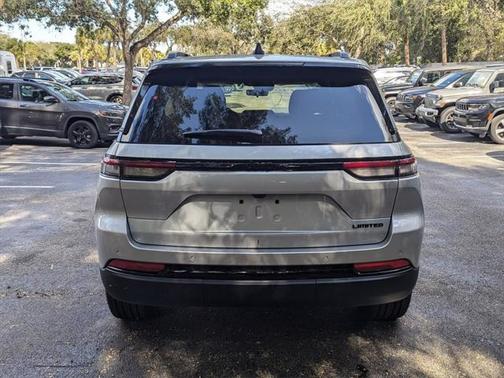 2025 Jeep Grand Cherokee Limited X