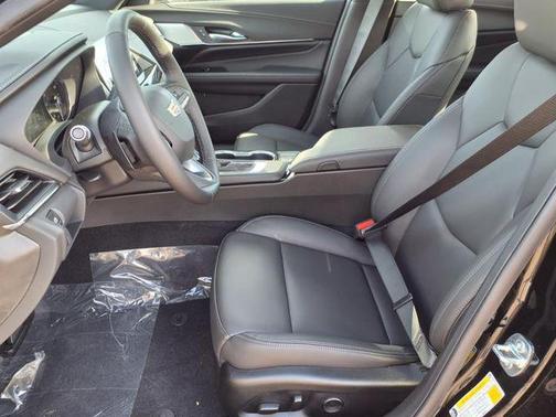 2025 Cadillac CT4 Luxury RWD