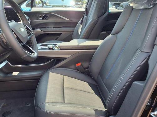 2025 Cadillac LYRIQ Sport w/1SF