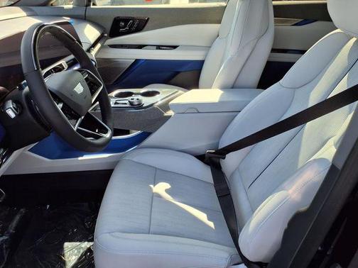 2025 Cadillac OPTIQ Sport 2 AWD