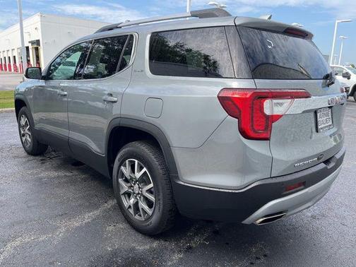 2023 GMC Acadia FWD SLE