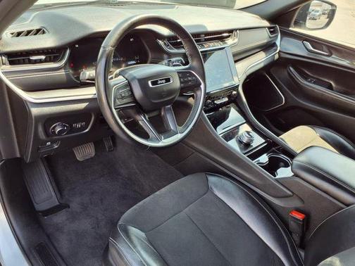 2021 Jeep Grand Cherokee L Altitude