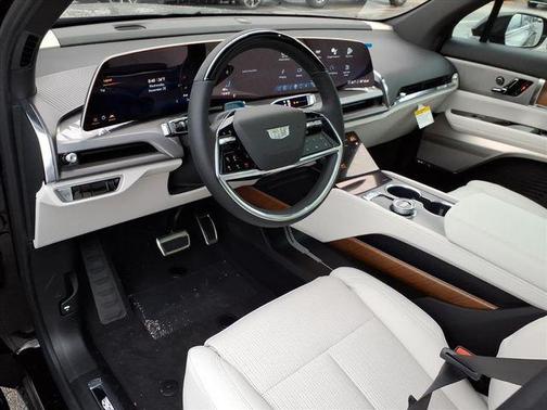 2026 Cadillac VISTIQ Sport