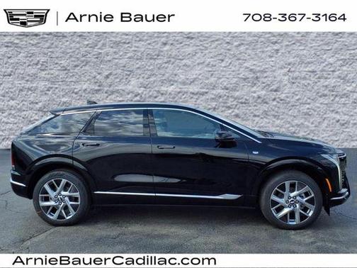 2025 Cadillac OPTIQ Luxury