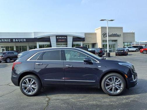 2025 Cadillac XT5 Premium Luxury