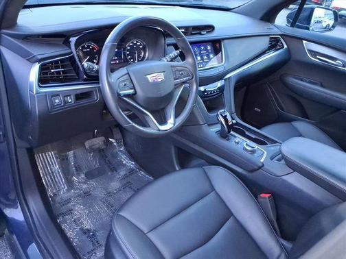 2024 Cadillac XT6 Luxury AWD