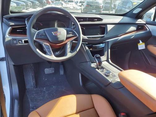 2025 Cadillac XT5 Premium Luxury