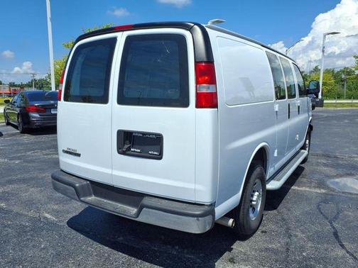 2023 Chevrolet Express 2500 RWD 2500 Regular Wheelbase WT