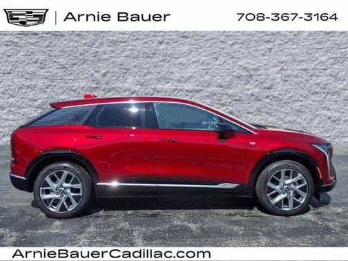 2025 Cadillac OPTIQ Luxury 1 AWD