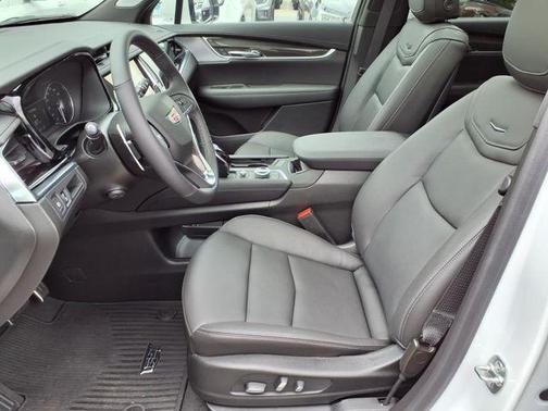 2025 Cadillac XT6 Sport AWD
