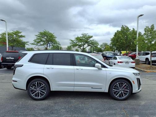 2025 Cadillac XT6 Sport AWD
