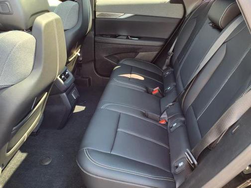 2025 Cadillac OPTIQ Luxury