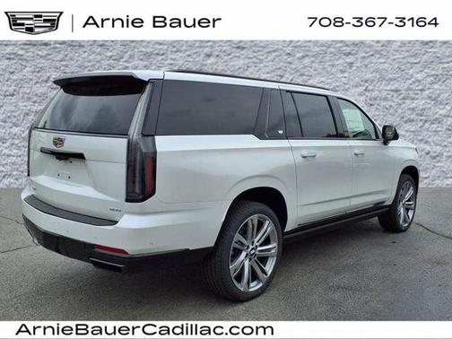 2025 Cadillac Escalade ESV Sport Platinum