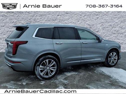 2024 Cadillac XT6 Premium Luxury AWD