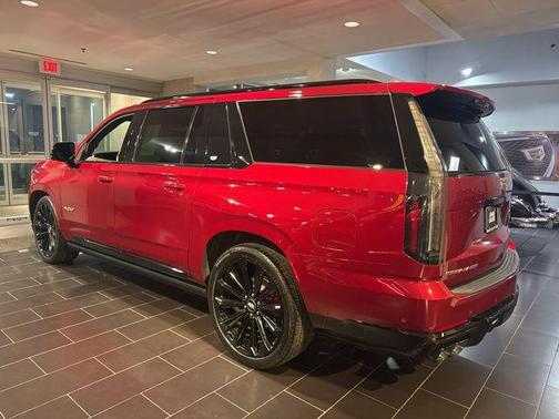 2025 Cadillac Escalade ESV V-Series