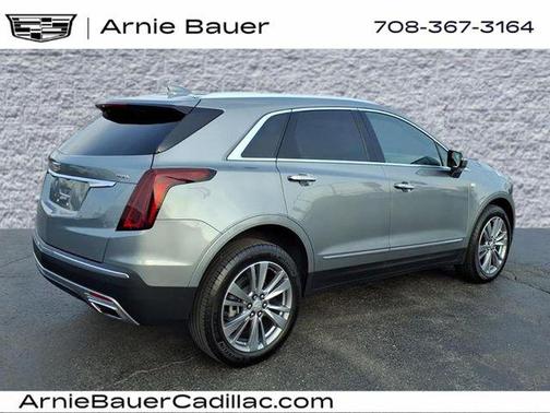 Argent Silver Metallic 2023 Cadillac XT5 Premium Luxury