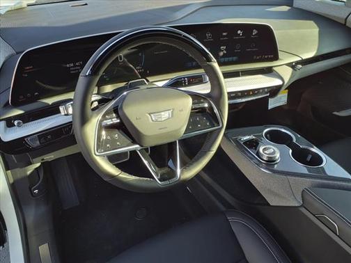 2025 Cadillac OPTIQ Luxury