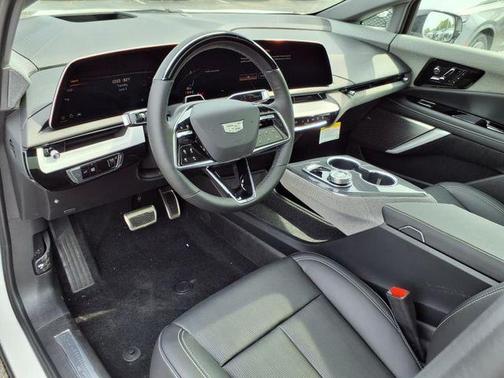 2025 Cadillac OPTIQ Sport 2 AWD