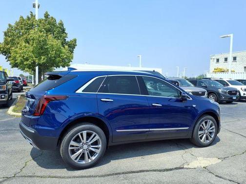 2025 Cadillac XT5 Premium Luxury