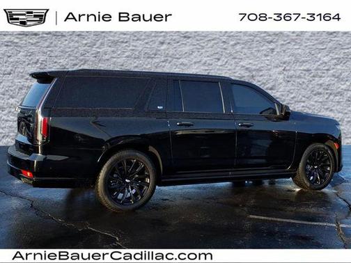 2023 Cadillac Escalade ESV Sport