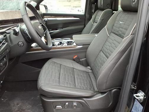 2026 Cadillac Escalade Sport Platinum