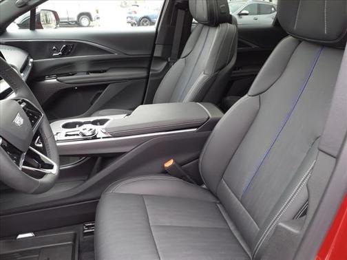 2025 Cadillac LYRIQ Luxury w/1SC