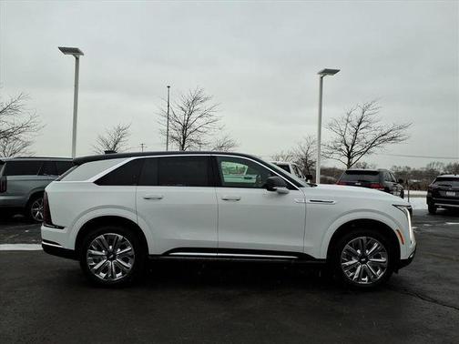 2025 Cadillac Escalade IQ Luxury 2